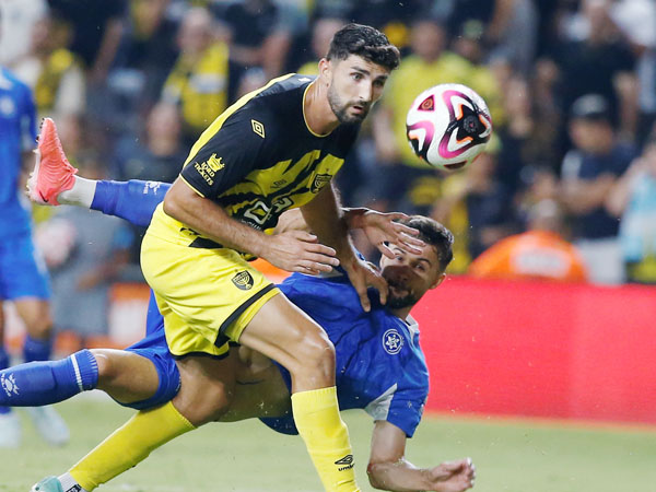 בדרך למלאבס? אורי דהן (צילום: אלן שיבר)