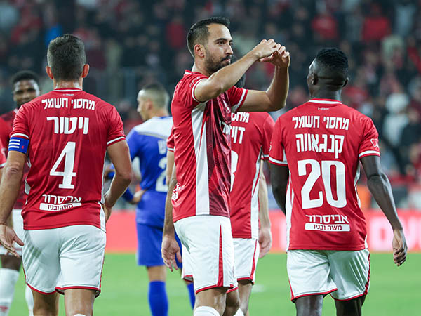 וגם השלים צמד (דני מרון)