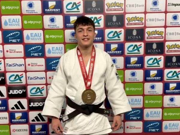 “כוכבים יש רק בשמיים“. אשפיז (איגוד הג`ודו)