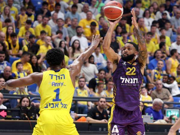 חולון התקשתה להיכנס לקצב (אלן שיבר)