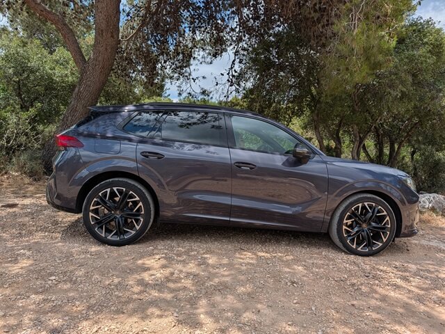 תופס את משבצת הקופרה אטקה כ-C-SUV הקלאסי שגם גדול מהפורמנטור