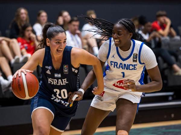המסע ההיסטורי הסתיים בכסף (FIBA)