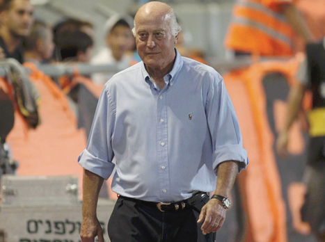 ספג קללות. קשטן (אלן שיבר)