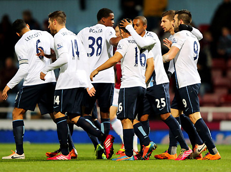 ממשיכים לקרוע רשתות. שחקני סיטי (gettyimages)
