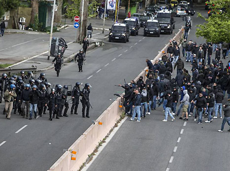 מעיב על הכדורגל