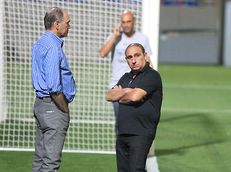 דמאיו בהלם. כואב (אלן שיבר)