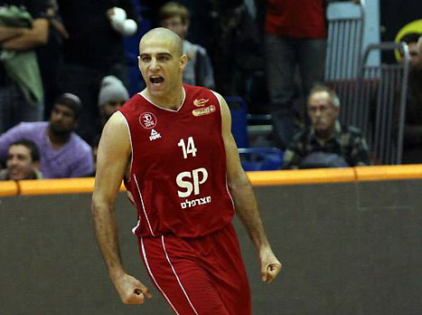 עכשיו הפועל ירושלים מחכה לו (צילום: מנהלת הליגה)