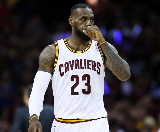 לא קל להסתדר עם כוכבים. לברון (gettyimages)