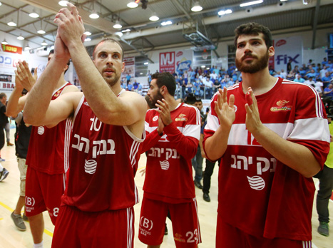 הלפרין עם גור אריה. אלון בונה על הישראלים (דני מרון)