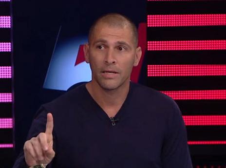 רייכרט ביקש ממנו לקדם את העסקה. נמני