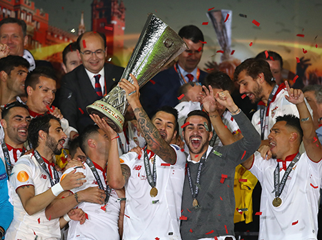 שלוש זכיות רצופות בליגה האירופית (getty)