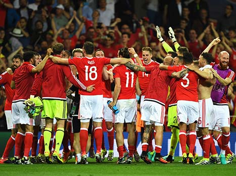 הוולשים חגגו בסיום (getty)