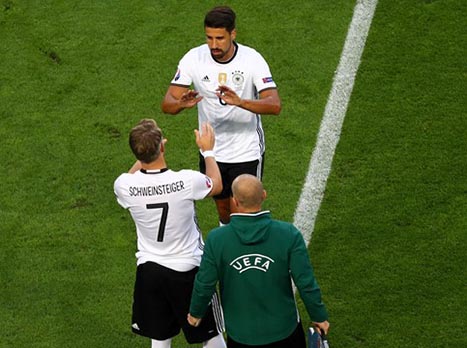 כאב ראש ללב. חדירה יוצא מול איטליה (getty)