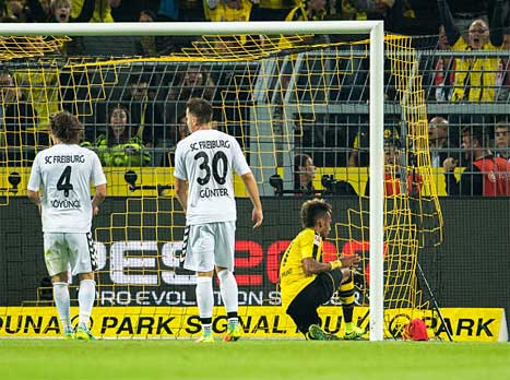 אחד השערים הקלים בקריירה שלו. אובמיאנג (Getty)