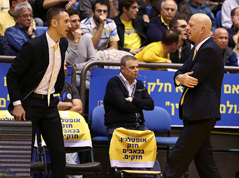 הדר חייב למצוא את הנוסחה שתשלב בין שני הכוכבים (אלן שיבר)