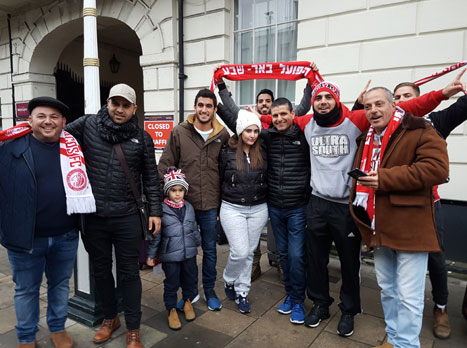 השתלבו היטב באווירה