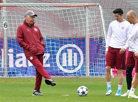 כאב ראש לפני רבע הגמר. אנצ'לוטי (Getty)