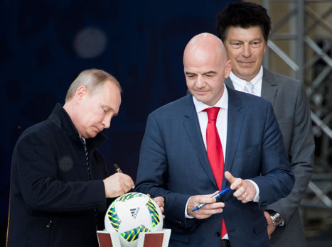 ברוסיה מרגיעים, בפיפ"א צריכים לחשוש?