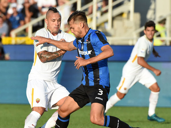 נאינגולן. עדיין מעורר בהלה במרכז המגרש של רומא (Getty)