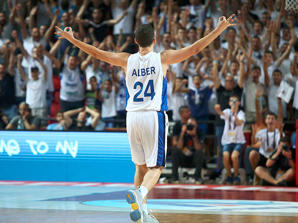 עידן אלבר. "רגע של פעם בחיים" (אלן שיבר)