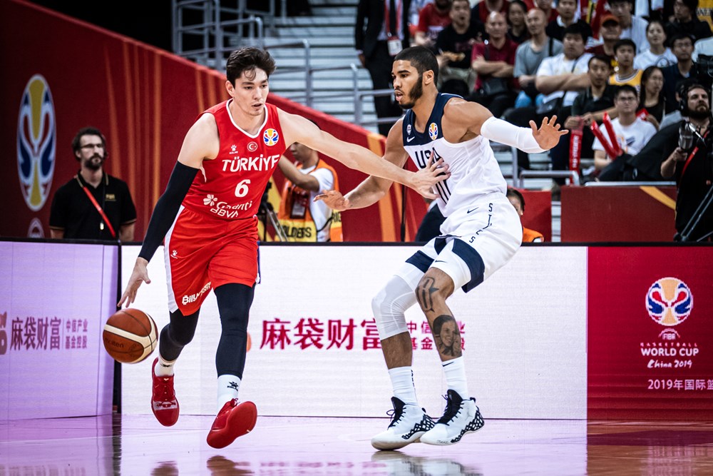 אבל אוסמן ענה מהצד השני (FIBA)