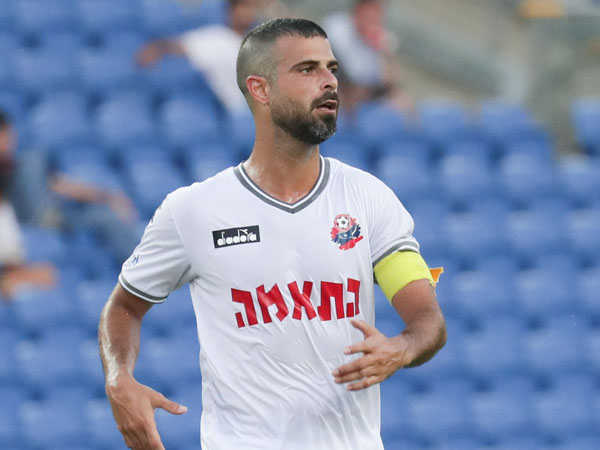 בן בסט, הפרשה מאחוריהם (דני מרון)