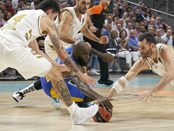 לא השחקן שצריך לקבל את הכדור האחרון. אייסי (getty)