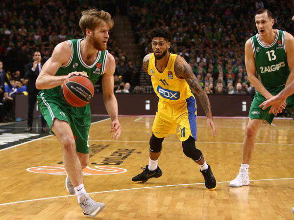 דורסי. אי אפשר לעשות קסמים ללא שחקנים (GETTY)