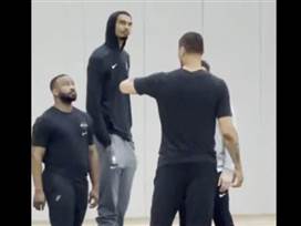 Ronald Cortes/Getty Images