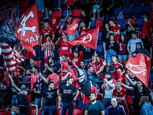 אווירה טובה בדרייב אין (מנהלת הליגה)