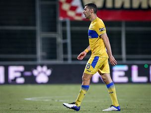 חוסר אחריות משווע. טיבי (אנצ'ו גוש, סוכנות ג'יני)