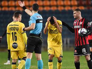 החלטה לא טובה שלו לא מנעה מהצהובים ניצחון. שילוח (ברני ארדוב)