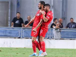 ניצחון גדול לאדומים של ברדה (צילום: דני מרון)