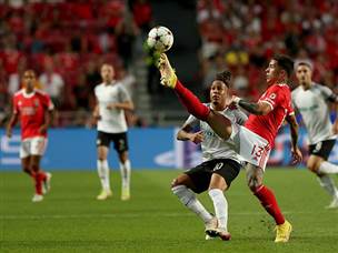 ושרי וחבריו התקשו לתת פייט (getty)