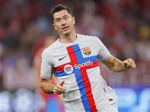 לבנדובסקי חזר לאליאנץ ארנה (Alex Grimm/Getty Images)