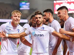 וק"ש נראתה טוב על הדשא (דני מרון)