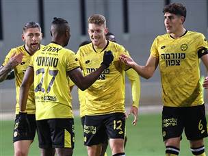 ומכבי נתניה טיפסה למקום החמישי (ברני ארדוב)