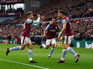 קוטיניו הבקיע לראשונה העונה (Getty)