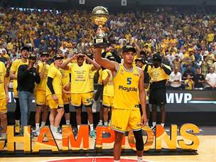 בולדווין הוליך את הצהובים לתואר (אלן שיבר)