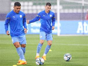 הנבחרת הצעירה עלתה עם חלום (צילום: אסי קיפר, ההתאחדות לכדורגל)