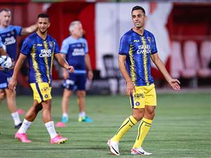 מכבי ת"א באה בהרכב שני (צילום: מאור אלקסלסי)