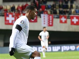 ונלחמה מול יריבה עדיפה (צילום: אודי ציטיאט)