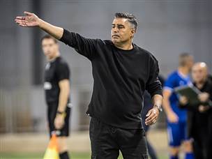 חיים סילבס. שלוש נקודות יקרות (עודד קרני)