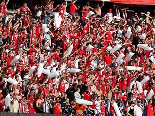 הגיע בהמוניו (אלן שיבר)