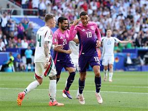 והפך לראשון בטורניר שחוגג שני שערים (Clive Mason/Getty Images)