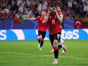 מיקאוטדזה הכפיל בפנדל והפך למלך השערים של הטורניר (Getty)