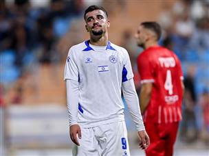 מכבי פ“ת התעוררה מעט, אבל זה לא הספיק (צילום: מאור אלקסלסי)