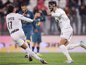 יחזקאל השווה בפנדל (צילום: מאור אלקסלסי)