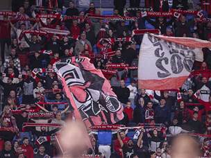 ובסוף 2,570 אוהדים הלכו הביתה מאושרים (מאור אלקסלסי)