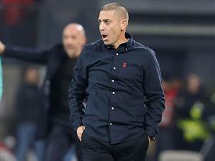 ניצל מהפסד. קוז`וך (אלן שיבר)